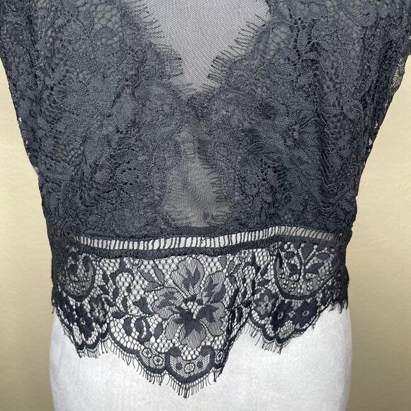 Express Women's Black Lace Sheer Crop Top with Zip up Back Sexy Flirty Medium - Picture 3 of 11